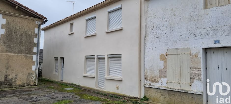 Vente maison 8 pièces 165 m² à Corpe (85320), 177 200 €