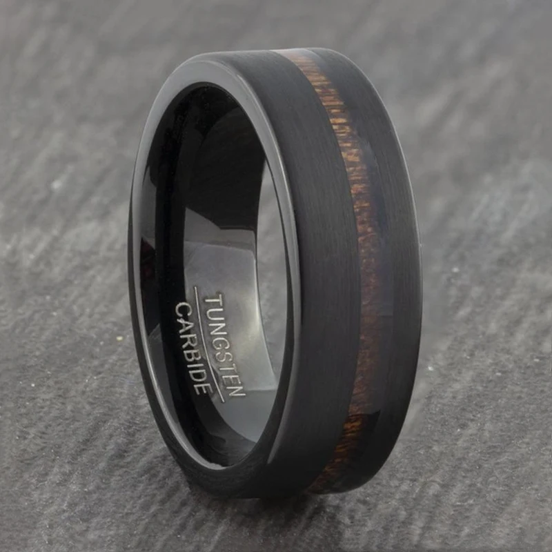 Zwarte roestvrijstalen ring met houtnerf Herenring met een uniek design Duurzaam en stijlvol Perfect voor dagelijks gebruik en speciale gelegenheden