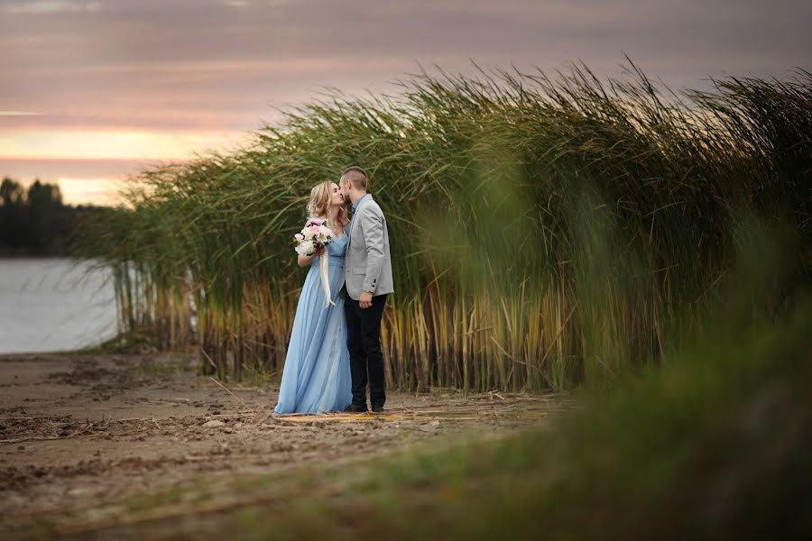 Jurufoto perkahwinan Tatyana Starkova (starkovaphoto). Foto pada 13 November 2016