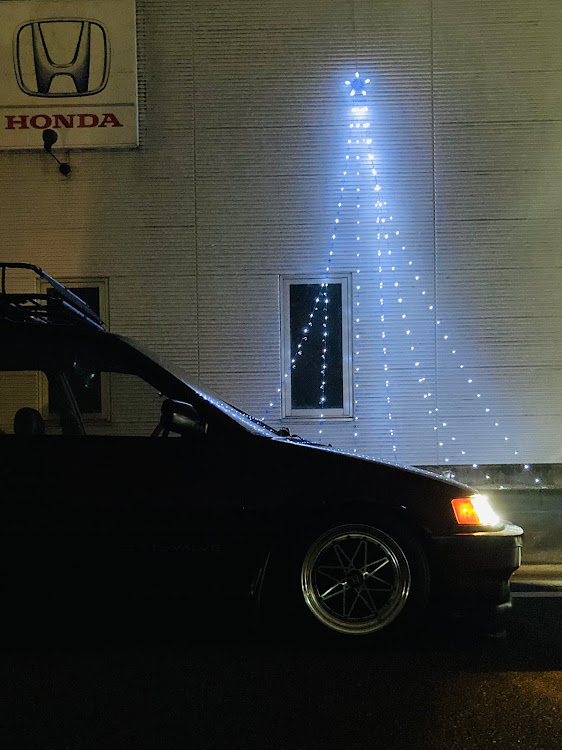 シビックシャトルのイルミネーションと愛車・メリークリスマス・冬支度（スタッドレス）・オールドスクールホンダ・USDMに関するカスタム事例の投稿画像1枚目