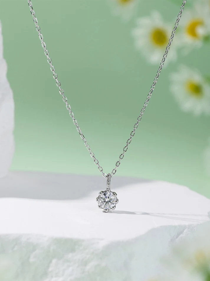 Collier pour clavicule Fashion Senior Sense pour femme, un accessoire élégant et raffiné pour sublimer votre décolleté et votre style.