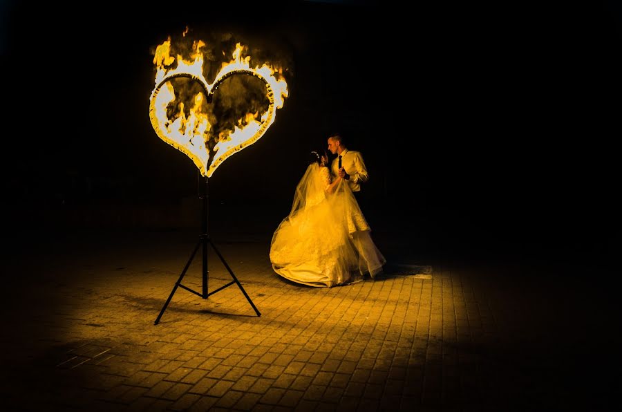 Fotografo di matrimoni Nikolay Meleshevich (meleshevich). Foto del 5 ottobre 2017