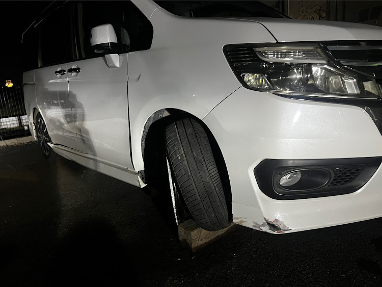 ステップワゴンの事故・自爆・ドラシャ抜け・アドバイスください・車の処分方法に関するカスタム事例の投稿画像2枚目