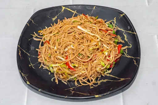 Jain Vegetable Hakka Noodles