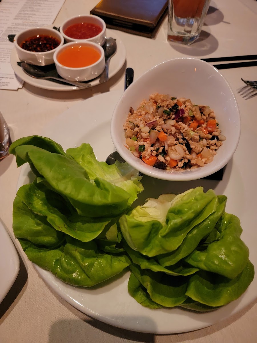 Chicken lettuce wraps