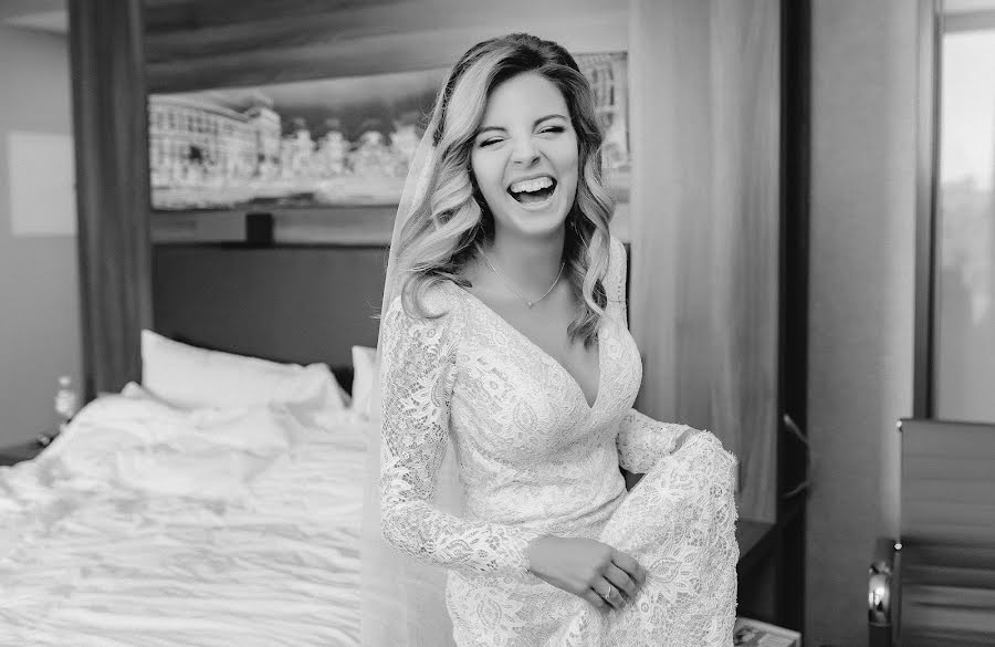 Wedding photographer Alona Zaporozhec (alenazaporozhets). Photo of 5 December 2018