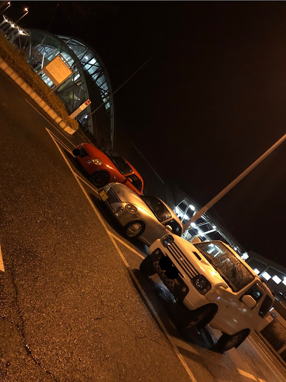 コペンのドライブ・オフ会・ネオン・電飾に関するカスタム事例の投稿画像2枚目