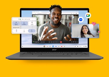 Hymyilevä mies Chromebookin näytöllä näkyvässä Google Meet puhelussa.