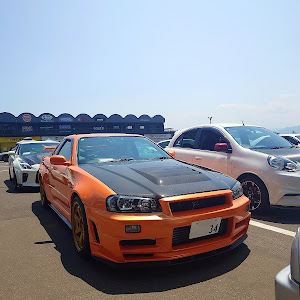 スカイライン GT-R BNR34