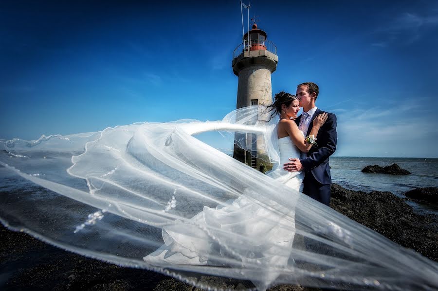 Fotograf ślubny Yann Faucher (yannfaucher). Zdjęcie z 13 czerwca 2015