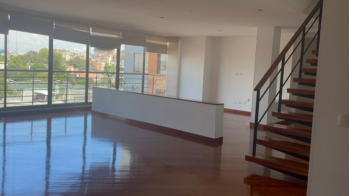 Apartamento En Venta - La Carolina, Bogota