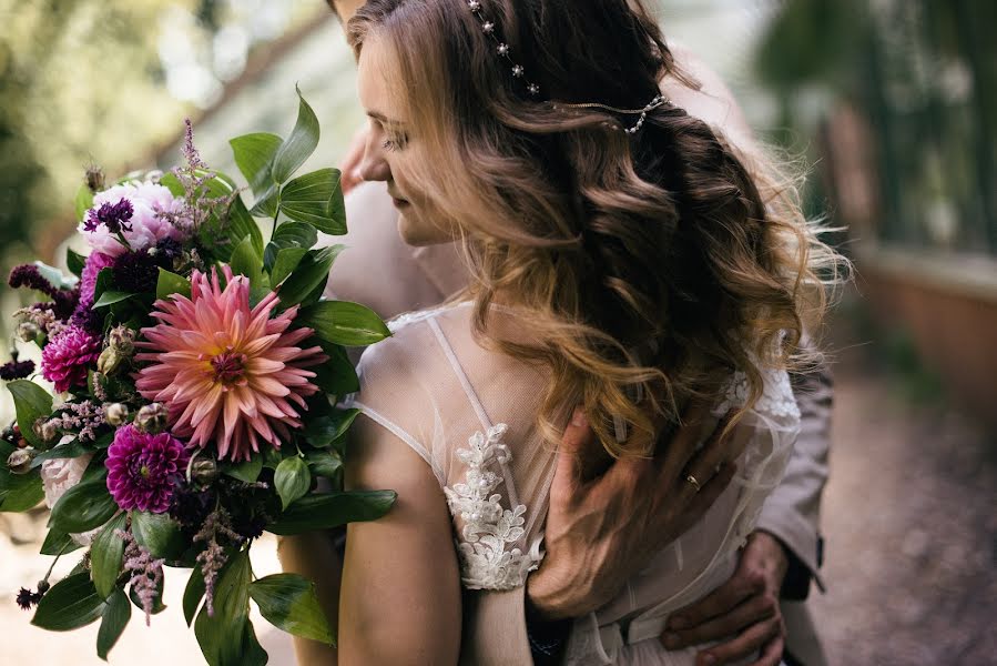 Fotografo di matrimoni Ekaterina Shilova (ekaterinashilova). Foto del 7 ottobre 2017