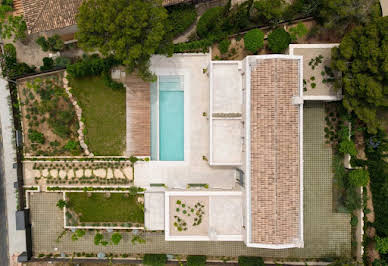 Villa with pool 5