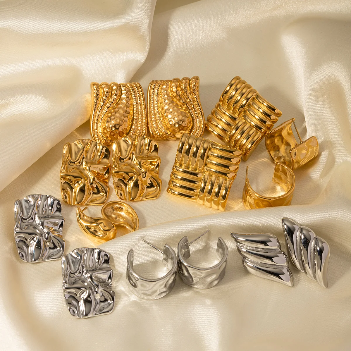 Title 7, Clip Orecchie Personalizzati 18K Oro Acciaio In...
