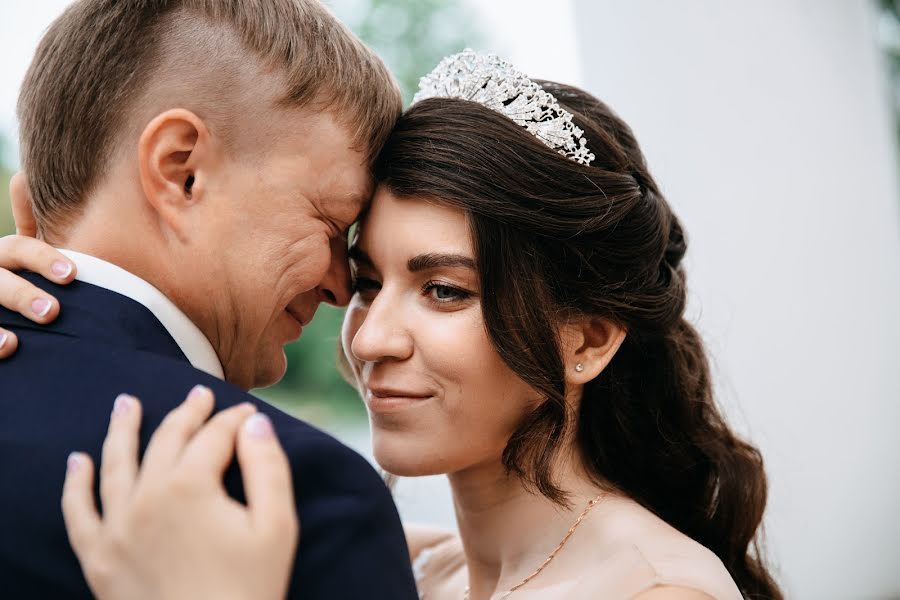 Fotógrafo de casamento Yuriy Nikolaev (nyphoto). Foto de 5 de janeiro 2021