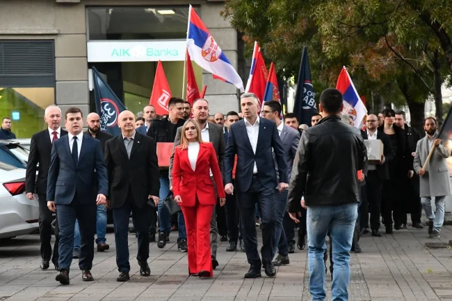Boško Obradović (Dveri) počeo izbornu kampanju iz Čačka