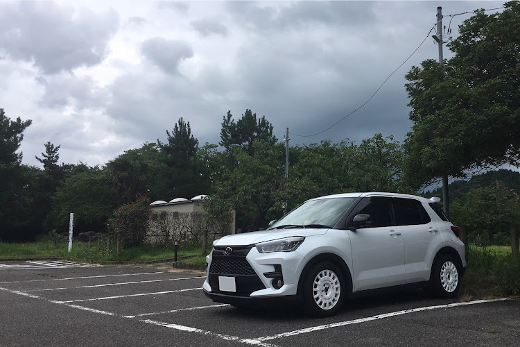 ライズのフェイスオブロック・OZラリーレーシング・ヨコハマ ADVANdB V552・車高調整・お盆休みに関するカスタム事例の投稿画像1枚目