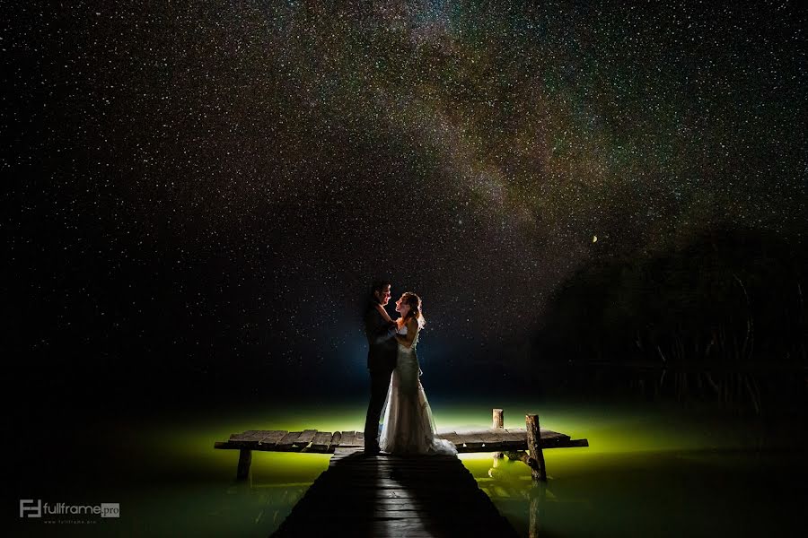 Fotógrafo de casamento Bartosz Trepiński (bartosztrepins). Foto de 12 de setembro 2016