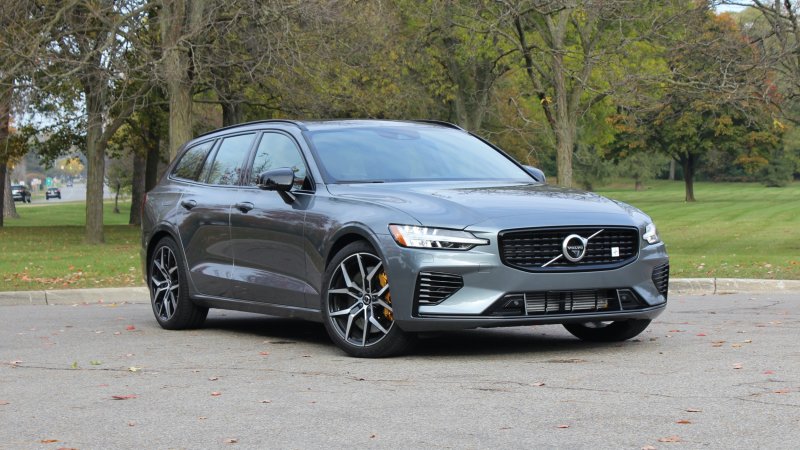 2020 Volvo V60 T8 Polestar Engineered plug-in hybrid wagon review | Autoblog