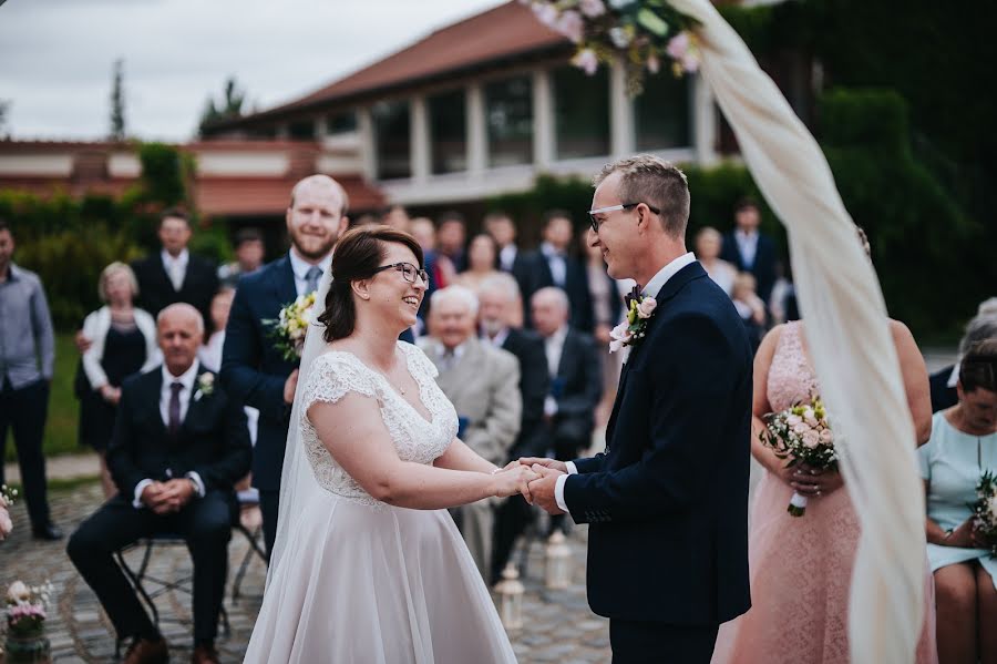 Jurufoto perkahwinan Pavel Jakubka (jakubka). Foto pada 12 Julai 2022