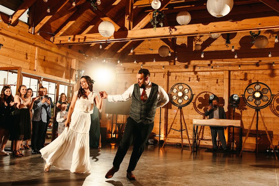 Fotógrafo de casamento Paulina Olejnik (paulinaolejnik). Foto de 24 de outubro 2022