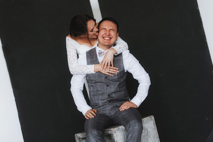 Wedding photographer Aleksey Vasilev (airyphoto). Photo of 6 April 2020