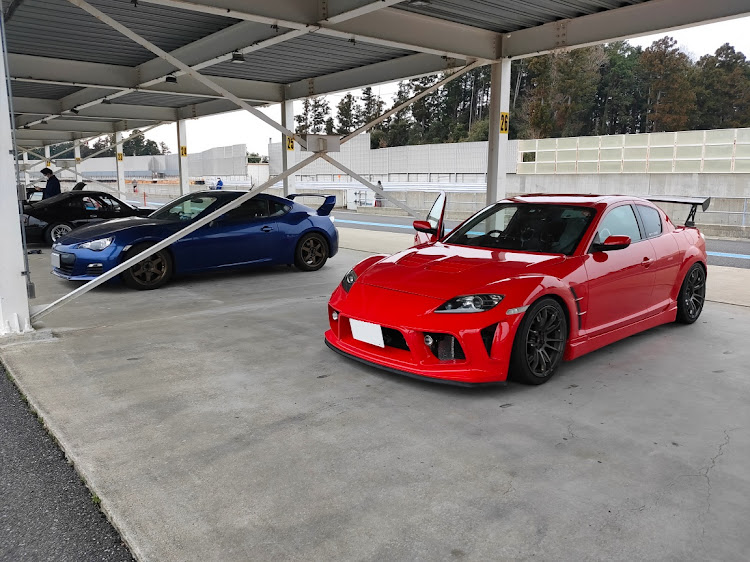 RX-8の袖ヶ浦フォレストレースウェイ・エンジン不調・豚丼に関するカスタム事例の投稿画像1枚目