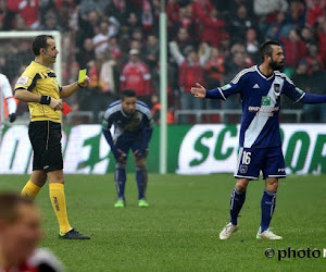 Rode kaart Defour beslissend in topper Standard-Anderlecht