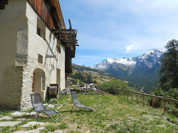 chalet à Saint-Véran (05)