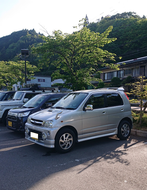テリオスキッドの息子とドライブ・道志みち・半端に古い軽🤣・コスパ最高な車に関するカスタム事例の投稿画像1枚目