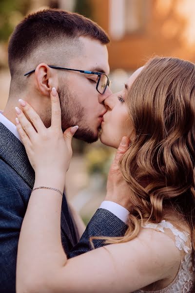 Fotografo di matrimoni Anna Starodubceva (aiast). Foto del 12 luglio 2023