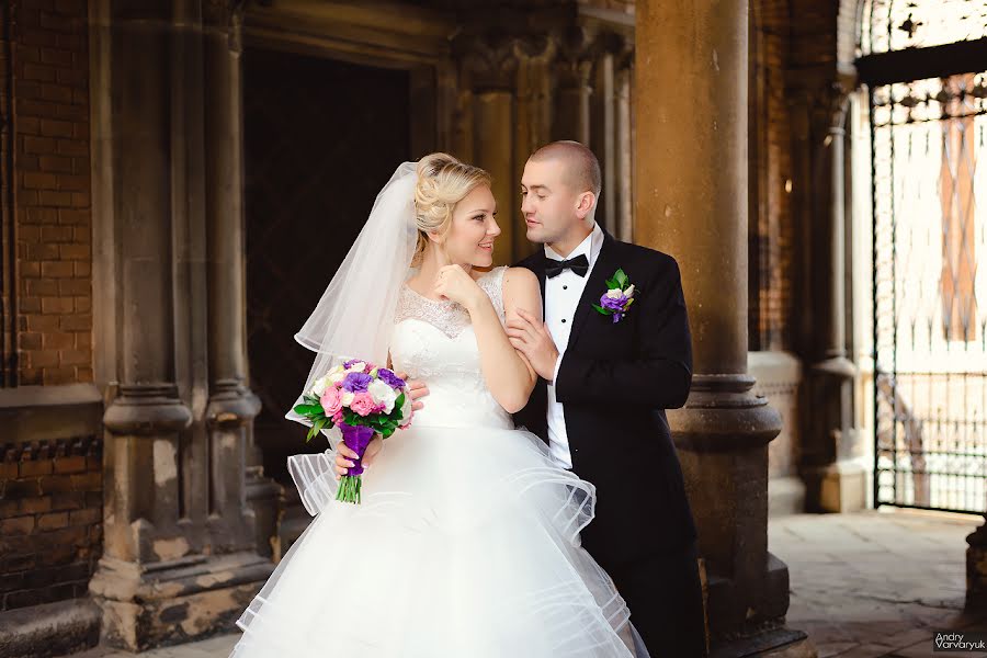 結婚式の写真家Andrey Varvaryuk (andryvar)。2015 12月24日の写真