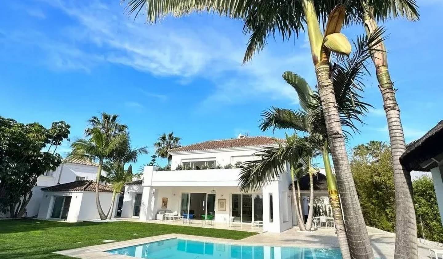 Villa with pool Estepona