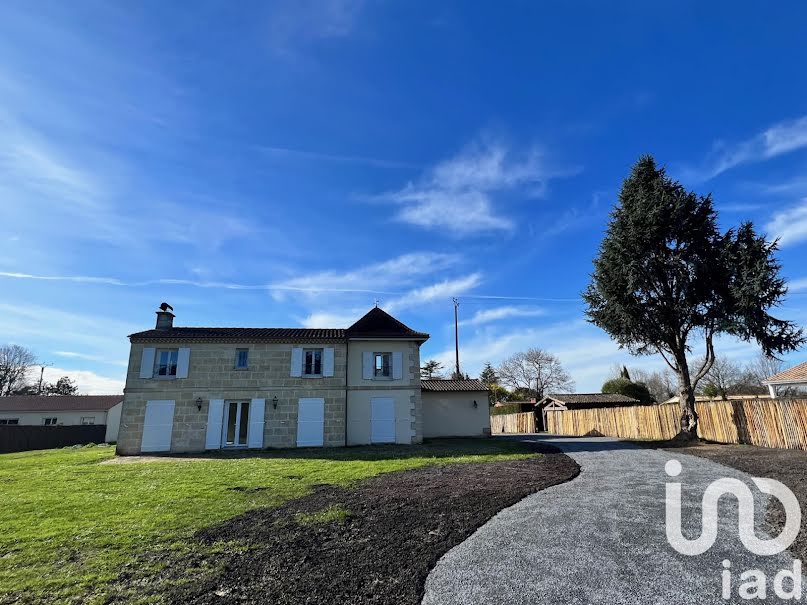 Vente propriété 7 pièces 177 m² à Carignan-de-Bordeaux (33360), 755 000 €