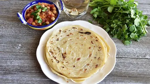 Kerala / Malabar Parotta With Egg Curry [2 Eggs]