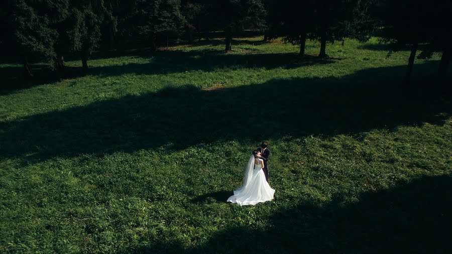 Svadobný fotograf Yuriy Koryakov (yuriykoryakov). Fotografia publikovaná 3. marca 2016