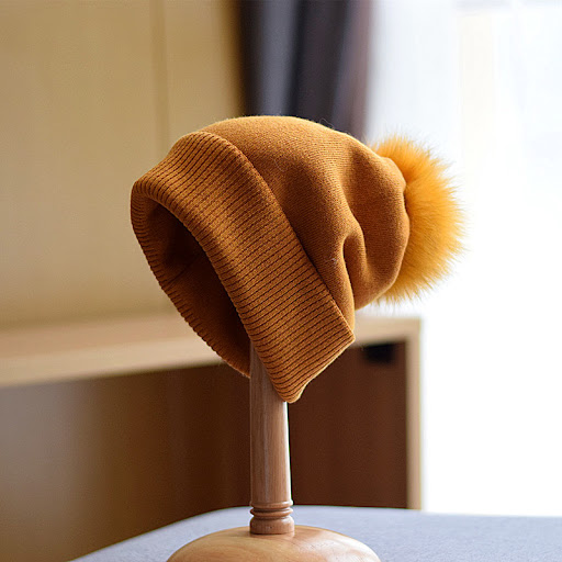 Title 11, Fox Fur Ball Double-layer Warm Padded Knitted Hat