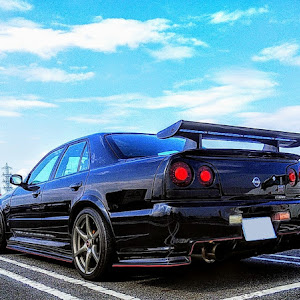 スカイライン ENR34