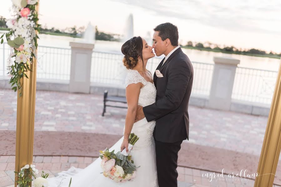 Fotografo di matrimoni Ingrid Arellano (ingraidarellano). Foto del 30 dicembre 2019