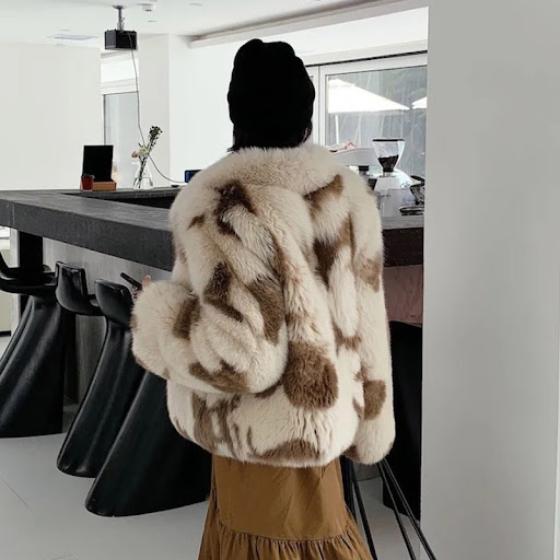 Title 3, Womens Warm Coat with Fox Like Wool Toka Fur, ...