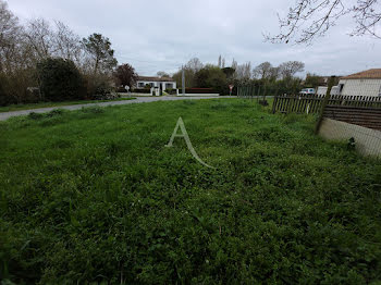 terrain à Essarts en Bocage (85)