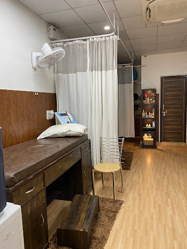 Physiocliq - Complete Physiotherapy Center — business photo 8