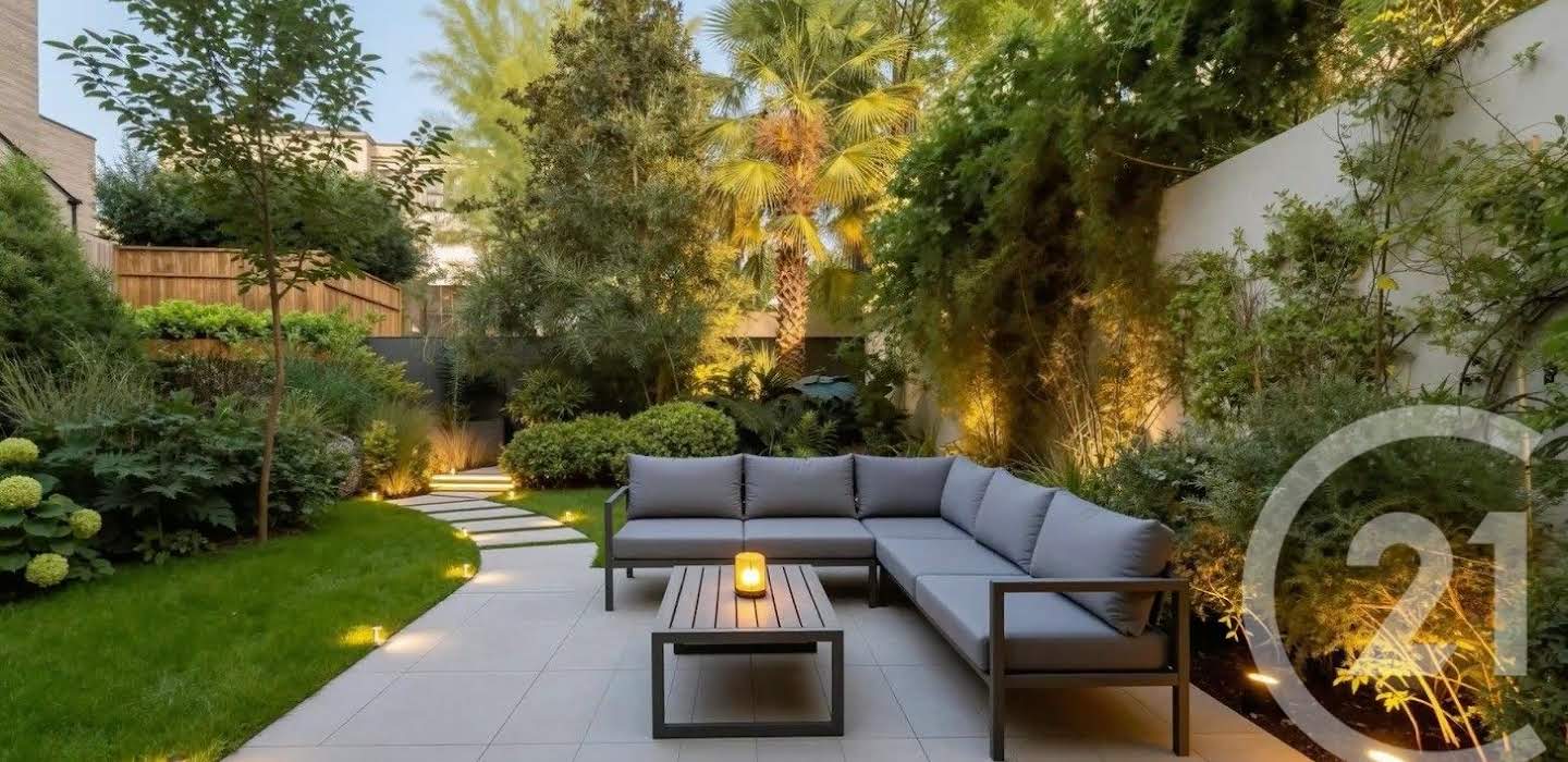 Buy this luxury apartment / penthouse in Paris 16ème (75016) - Neighborhood Auteuil Sud - Landscaped garden with outdoor lounge and lighting
