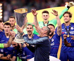 Un Maurizio Sarri heureux fait le point sur son avenir : "Ces derniers jours, j'ai été envoyé à la Roma, à Milan et à la Juve"