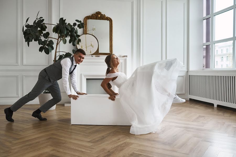 Fotógrafo de casamento Vladimir Luzin (satir). Foto de 4 de setembro 2021