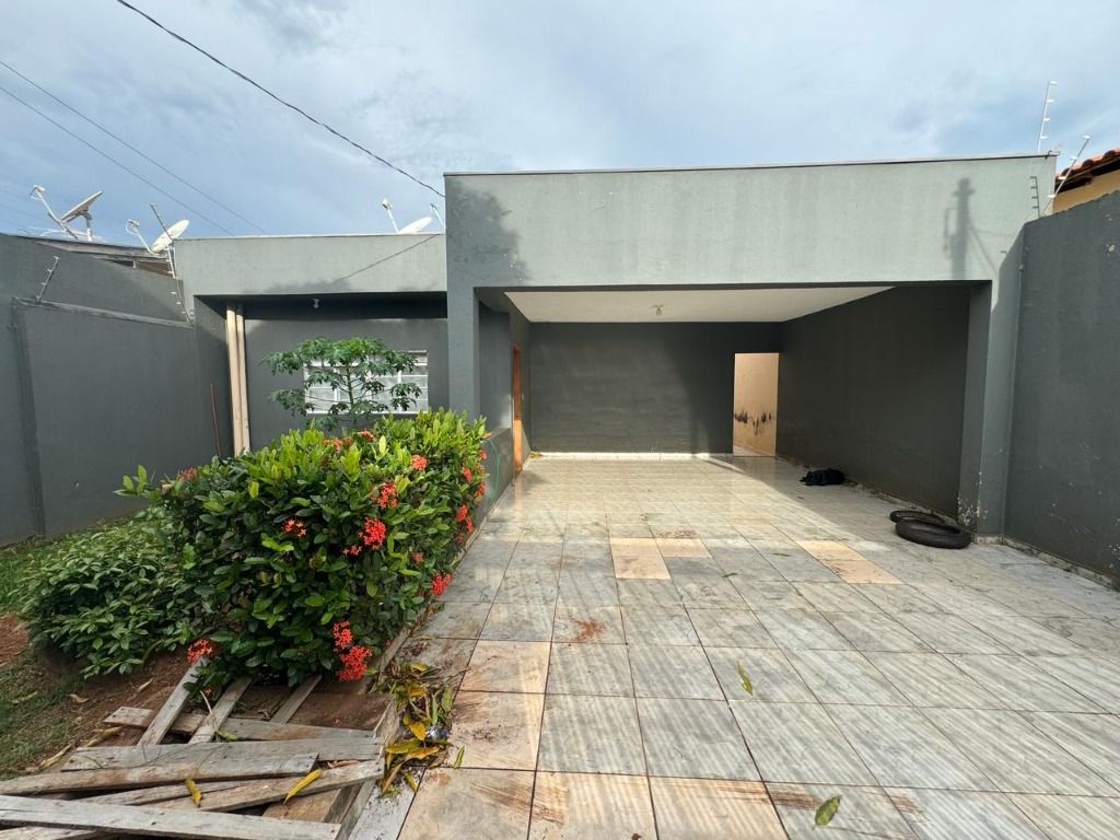 Casa com 4 dormitórios à venda, 186 m² por R$ 440.000,00 - Vila Celeste - Uberaba/MG