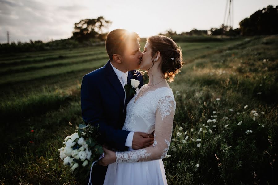 Wedding photographer Patrik Vámosi (vamosipatrik). Photo of 16 January