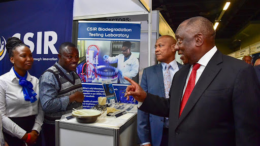 President Cyril Ramaphosa engages innovators at the CSIR.