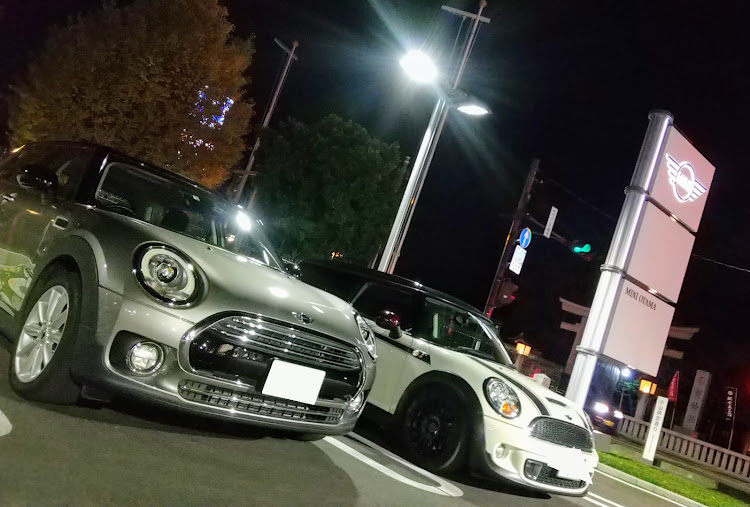 Clubman Cooper Sのワーストショットのつづき・新旧クラブマン・カメラ📷️バック・また一つ加齢・早く直って❗️に関するカスタム事例の投稿画像2枚目