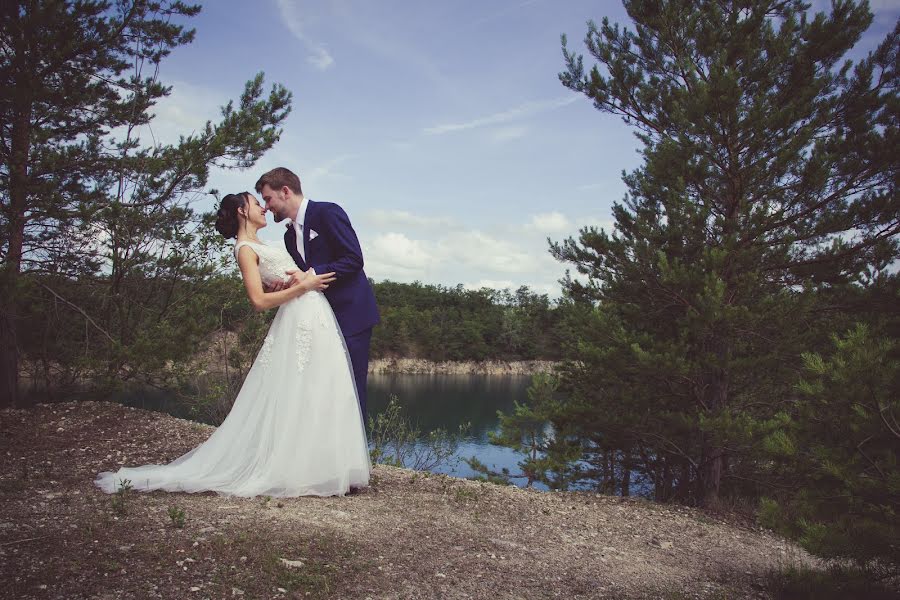 Fotógrafo de casamento Ivana Habrová (isphotography). Foto de 28 de março 2019